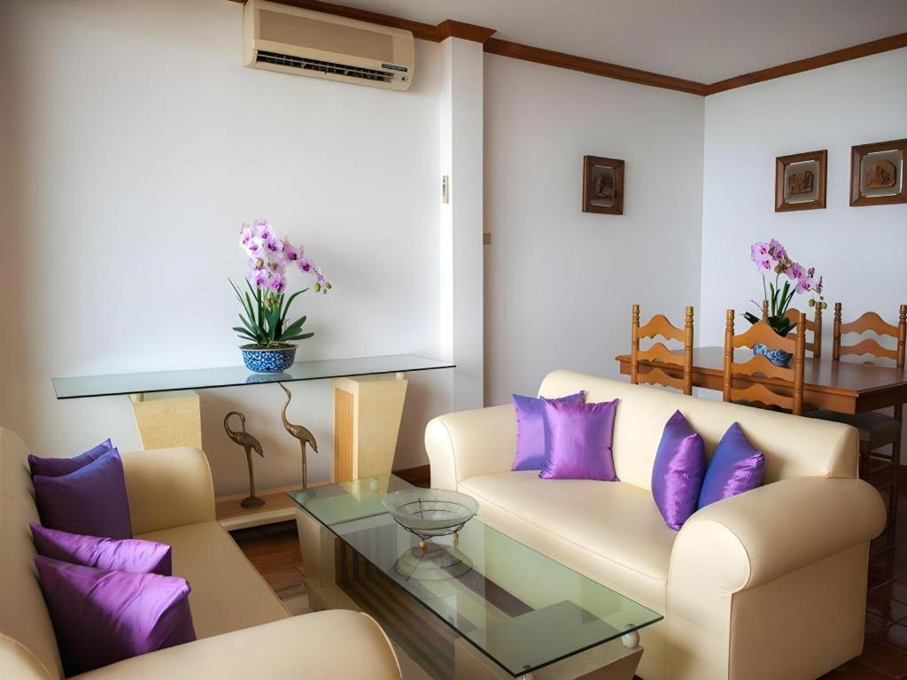 Lido Beach Hotel Pattaya Exteriör bild