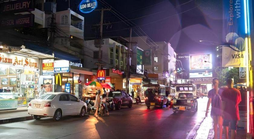 Lido Beach Hotel Pattaya Exteriör bild